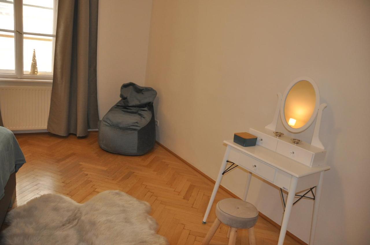 Wunderschöne Altbauwohnung in zentraler Lage Wien Exterior foto